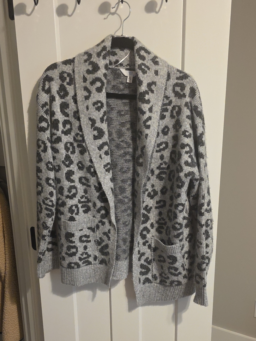 Gray Leopard Open-Front Shawl Collar Cardigan Sweater Size Small